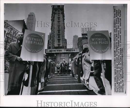 1961 Press Photo Quaker Witness for Peace vigil in Time Square - cvw15974 - Historic Images