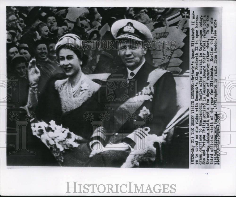 1957 Press Photo Britain's Queen Elizabeth II with Denmark's King Frederick IX - Historic Images