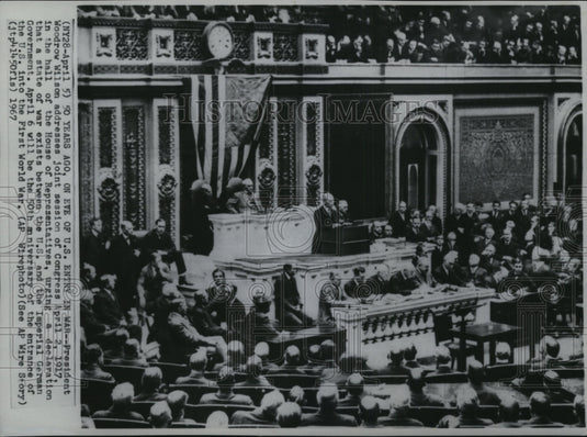 1967 Press Photo Pres Wilson addresses Congress on war with Germany (1917 image) - Historic Images