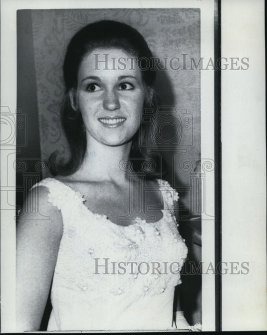 1968 Press Photo Barbara Anne Eisenhower Reigns as Shenandoah Festival Queen - Historic Images