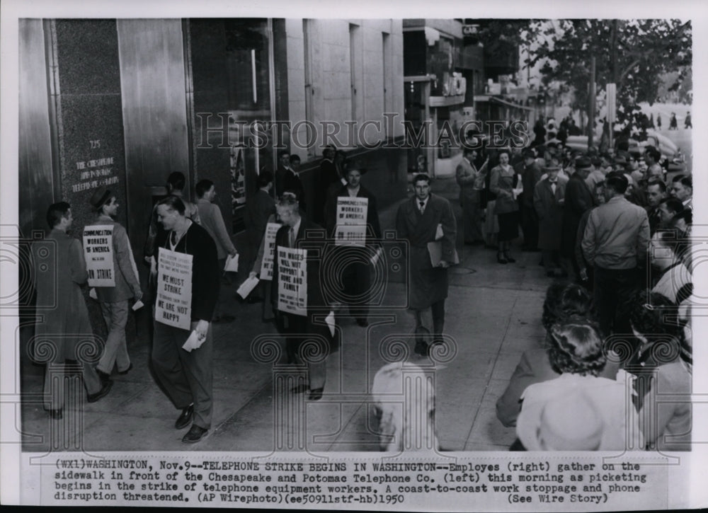 1950 Press Photo Telephone Workers Assemble in Potomac Co. for Morning Picket-Historic Images