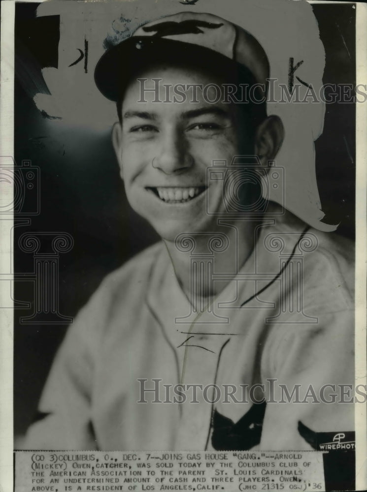 1936 Arnold Owen of Los Angeles joins to St. Louis Cardinals - Historic Images