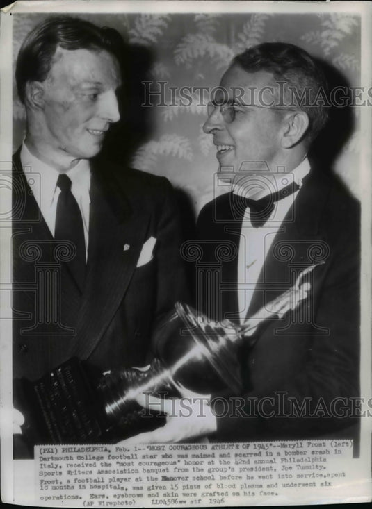 1946 Meryll Frost received "most courageous" honor from Joe Tumulty - Historic Images