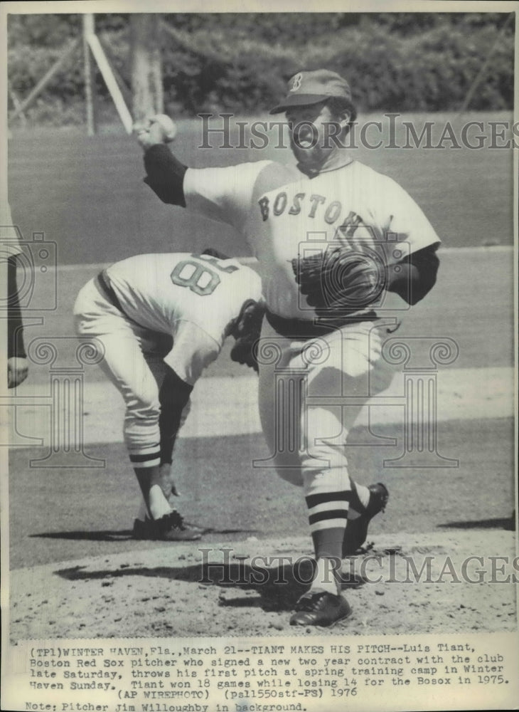 Press Photo Luis Tiant Baseball Player - Historic Images