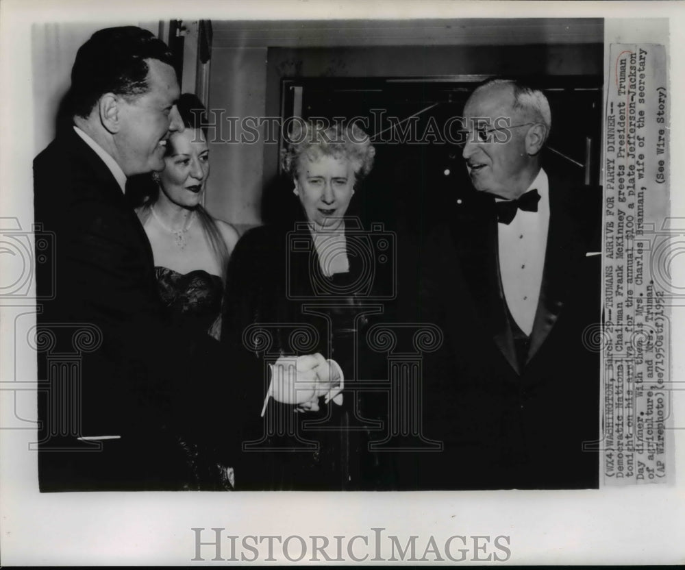 1952 Press Photo Frank McKinney &amp; Pres. Truman at Jefferson-Jackson Day dinner- Historic Images