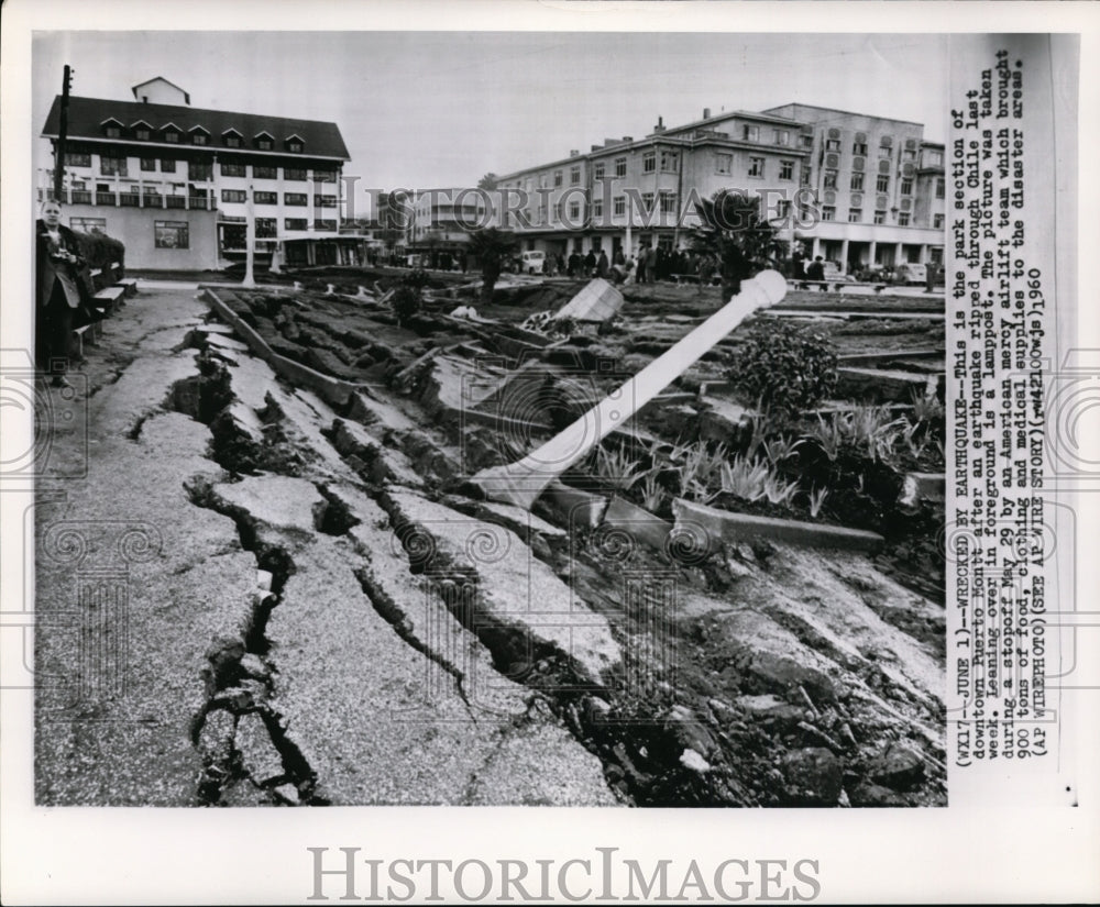 1960 Press Photo Downtown Puerto Montt devastated by earthquake , Chile-Historic Images