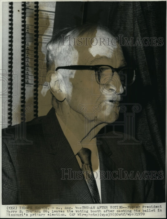 1970 Press Photo Former President Harry S Truman voting at Missouri's primary - Historic Images