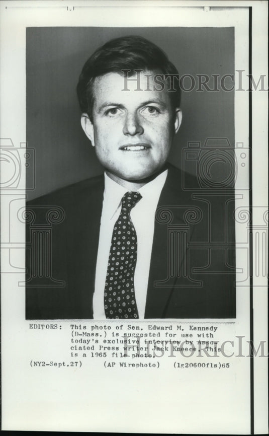 1965 Press Photo Sen. Edward M. Kennedy, photo for exclusive interview. - Historic Images