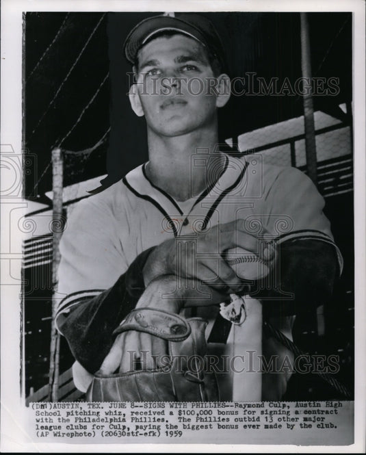 1959 Raymond Culp new contract player of the  Philadelphia Phillies - Historic Images