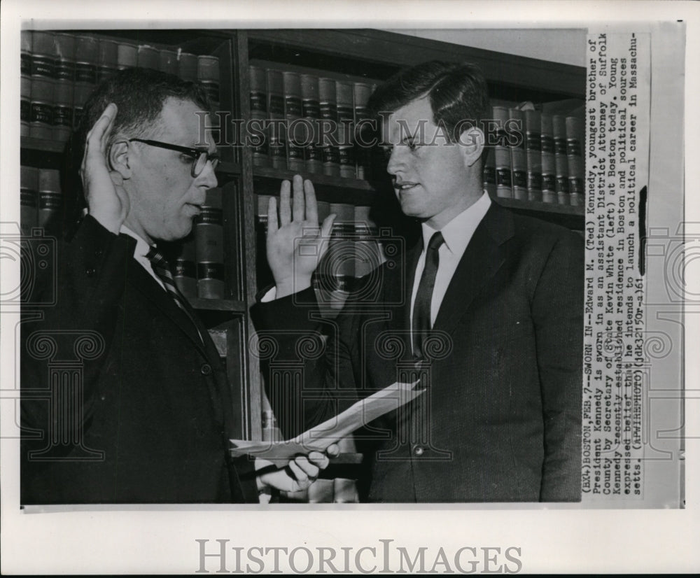 1961 Press Photo Edward Kennedy, sworn as Asst. Dist. Atty. of Suffolk at Boston - Historic Images