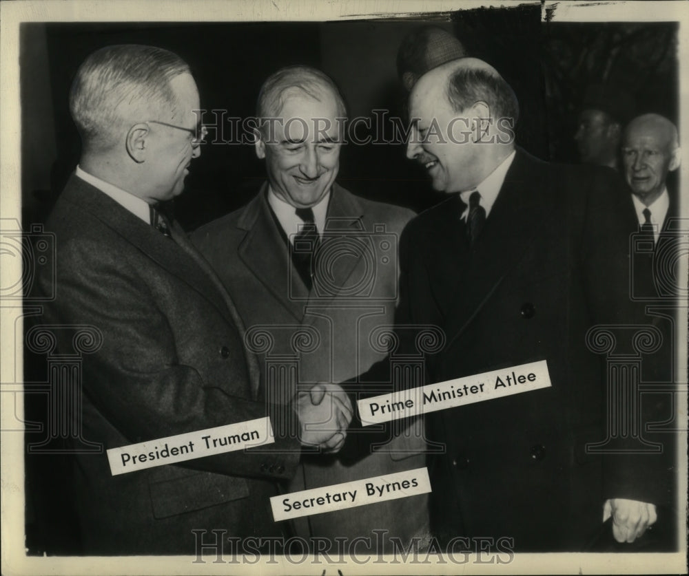 1945 Press Photo President Trumanw/ British Prime Minister Attlee & James Byrnes- Historic Images