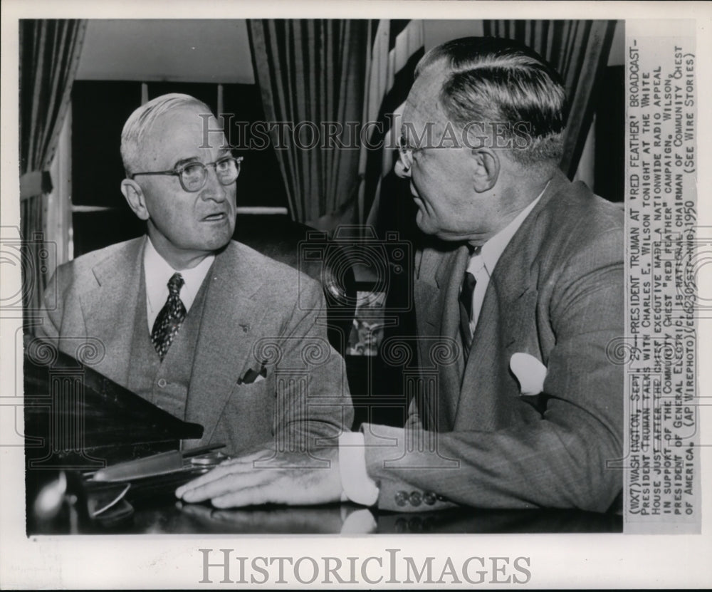 1950 Press Photo Pres. Truman chats with Charles Wilson at Red Feather Broadcast - Historic Images