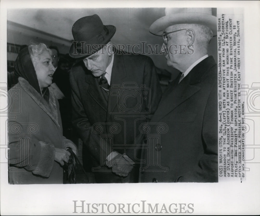 1950 Truman, Madame Pandit, Acheson await Clement Attlee&#39;s arrival - Historic Images