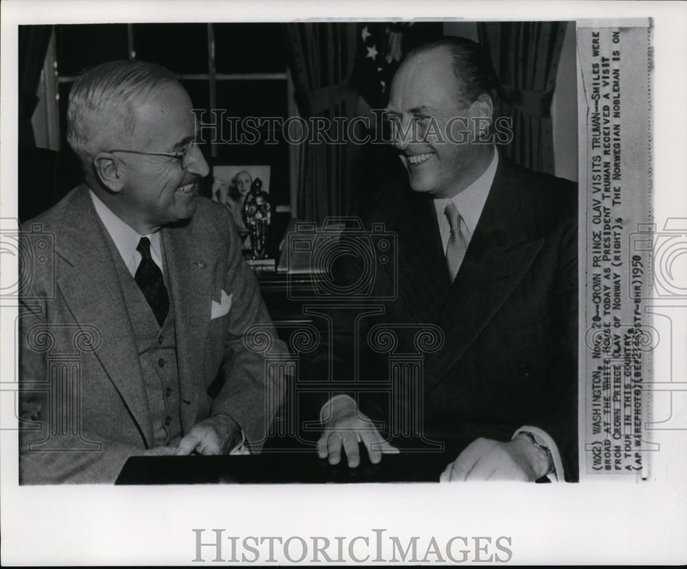 1950 Press Photo President Truman welcomes Crown Prince Olav at the White House - Historic Images