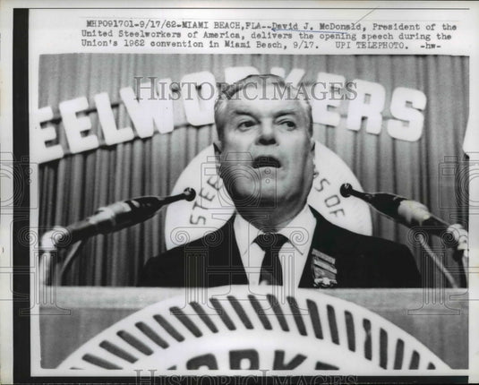 1962 Press Photo United Steelworkers Pres. David McDonald during convention - Historic Images