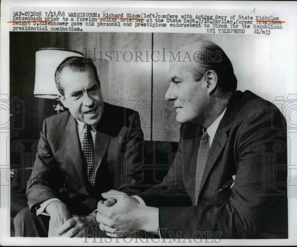 1968 Press Photo Richard Nixon with Acting Secy of State Nicholas Katzenbach - Historic Images