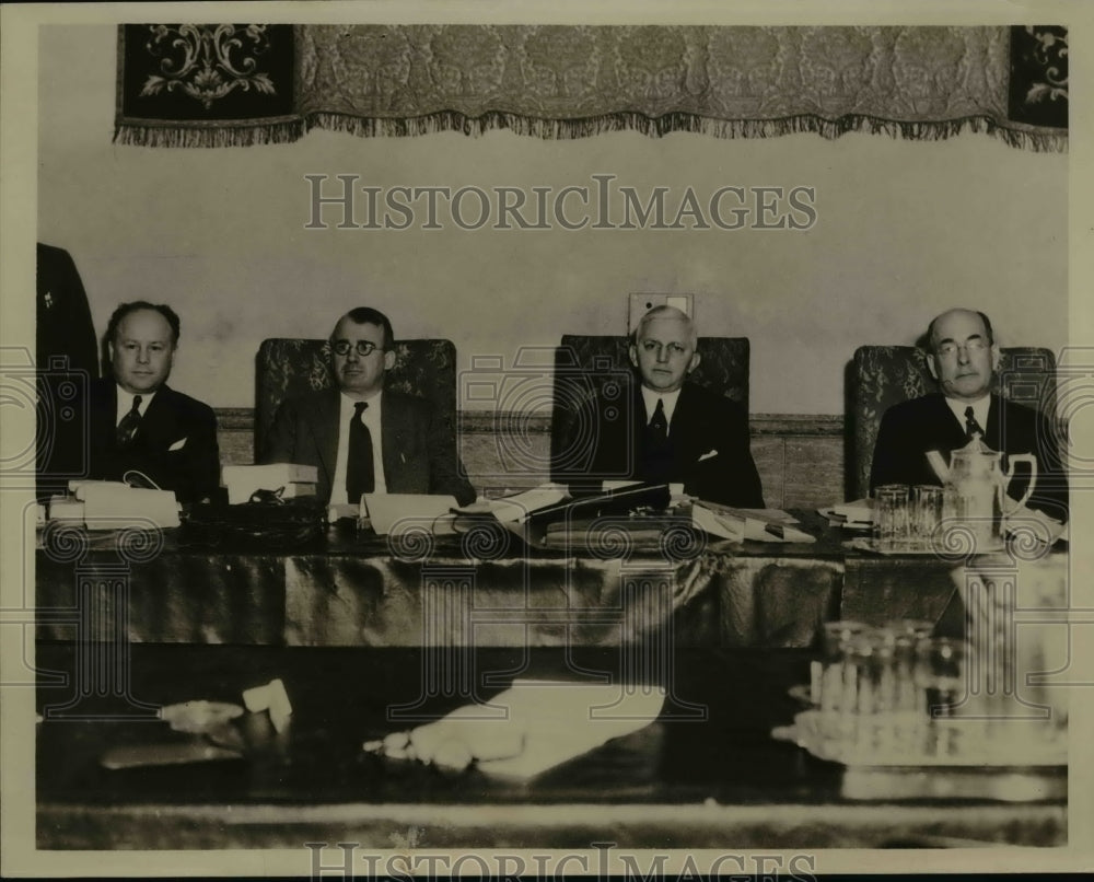 1934 Edward A. Kelly, Oil committee during daily sessions. - Historic Images