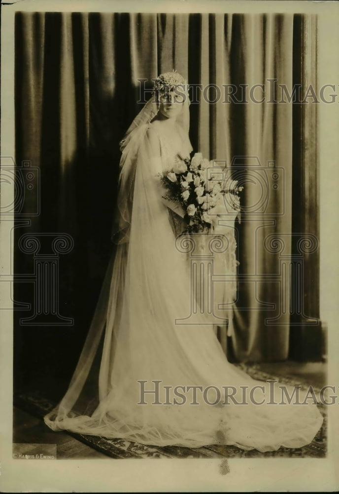 1925 Press Photo Mrs. James Lawrence Browlee at her wedding in Washington - Historic Images