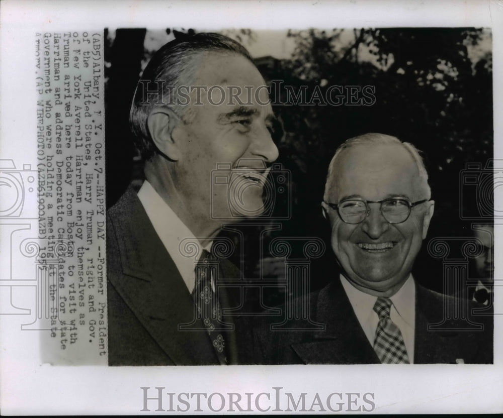 1955 Press Photo Ex-Pres Harry Truman with Gov Averell Harriman at State Armory - Historic Images