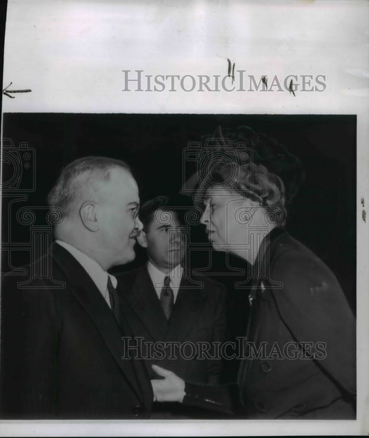 1946 Press Photo Eleanor Roosevelt w/ Soviet Foreign Minister Viacheslav Molotov - Historic Images