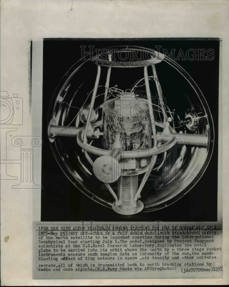 1957 Press Photo Full scale model of Earth satellite to be launched into orbit - Historic Images