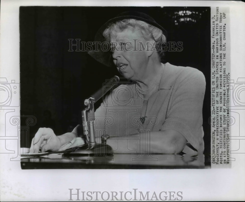 1955 Mrs Franklin D Roosevelt before  Senate Foreign Relations Com - Historic Images