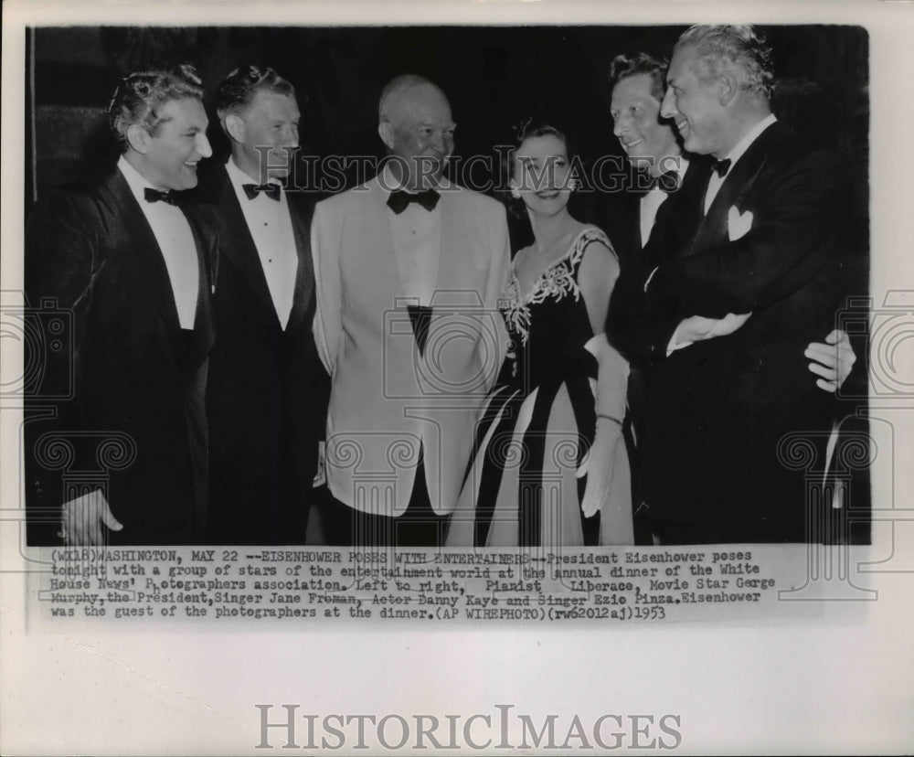 1953 Press Photo Pres. Eisenhower at the White House News&#39; Photographers Assoc. - Historic Images