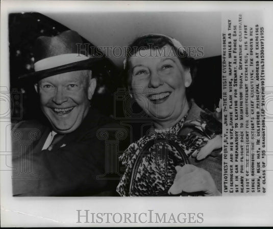 1955 Pres & Mrs Dwight Eisenhower addresses West Point Graduates - Historic Images