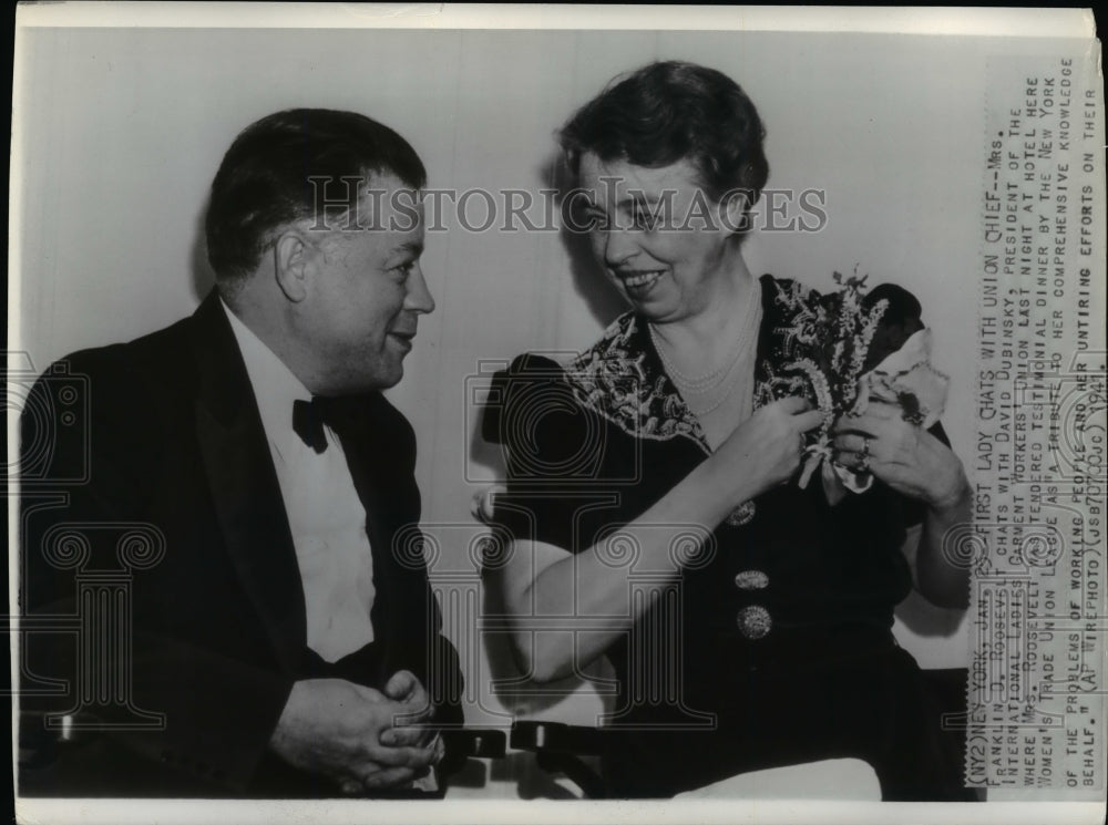 1941 Mrs Franklin Roosevelt &amp;h Ladies Garment Workers pres Dubinsky - Historic Images