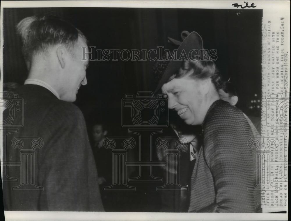 1939 Press Photo Mrs Franklin D Roosevelt w/ Rep Jack McMichael in Washington - Historic Images