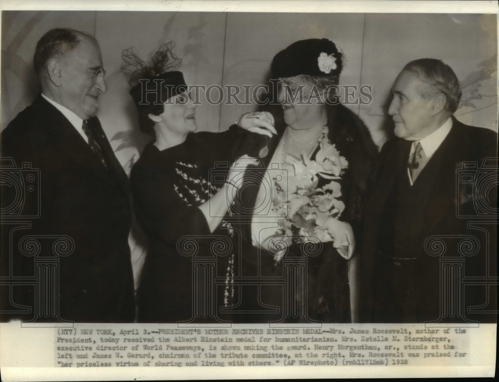 1938 Mrs. James R. Roosevelt received the Albert Einstein medal - Historic Images