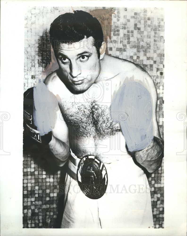 1981 Press Photo boxer Jose Roberto Chirino - Historic Images