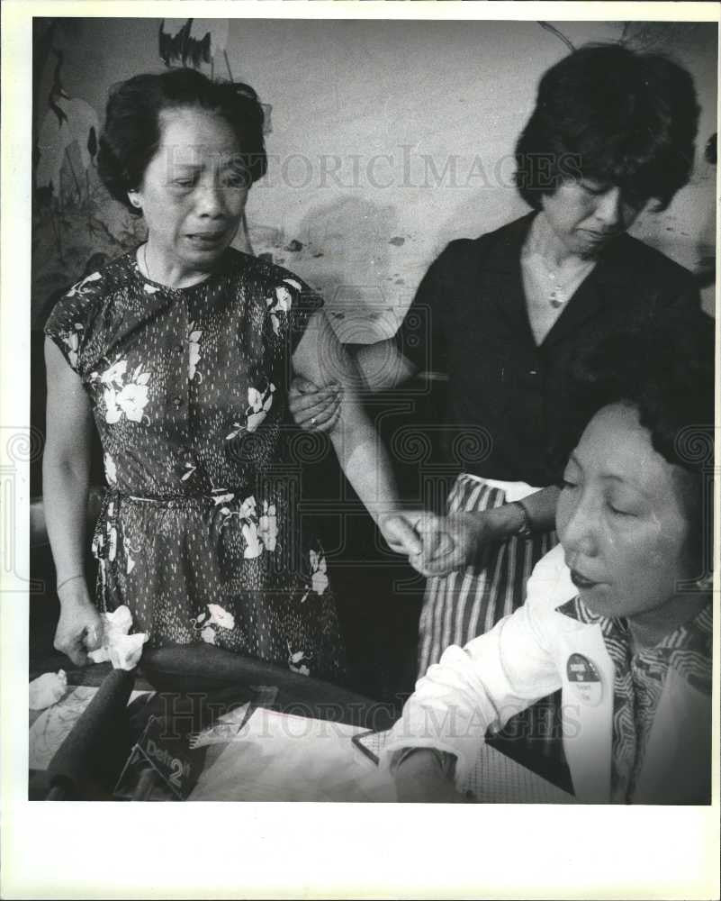 1984 Press Photo Lily Chin, - Historic Images