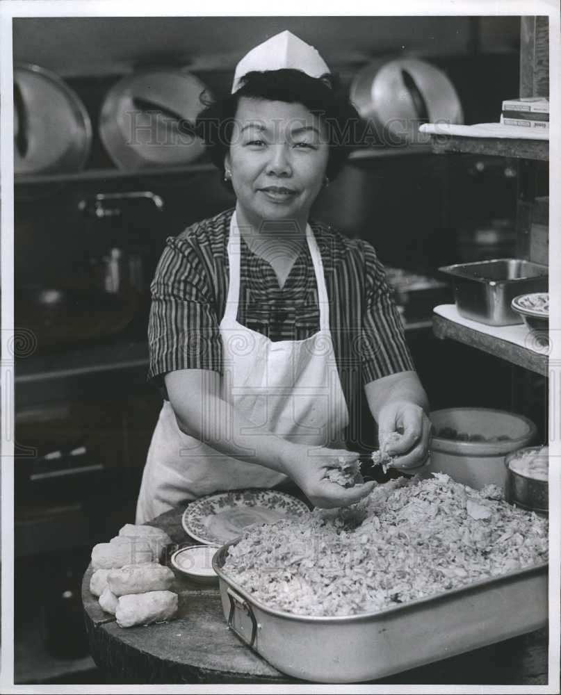 1966 Press Photo June Chin Chung&#39;s Tom restaurant - Historic Images
