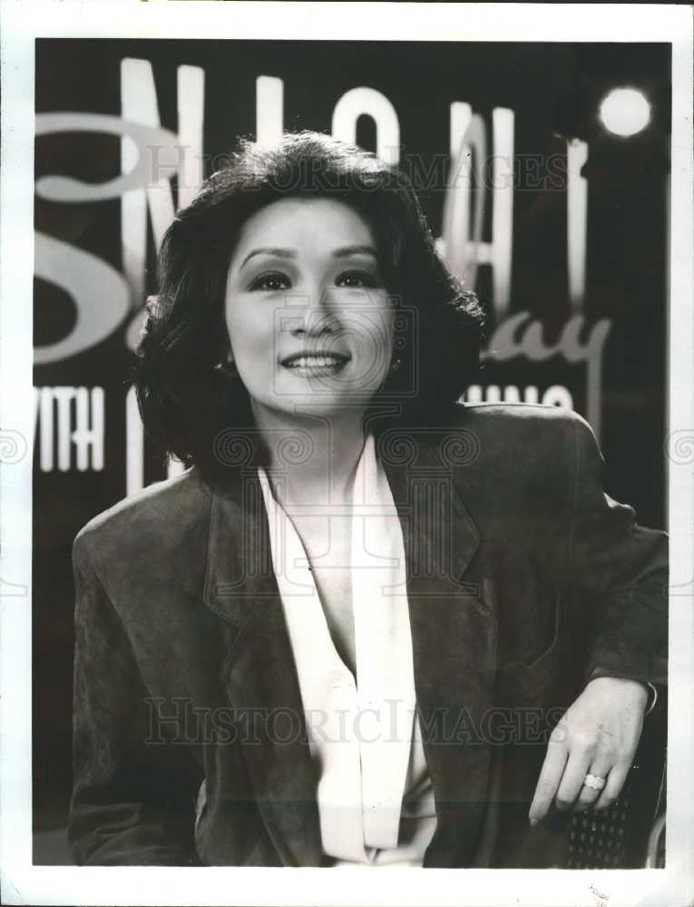 1991 Press Photo News presenter, reporter - Historic Images