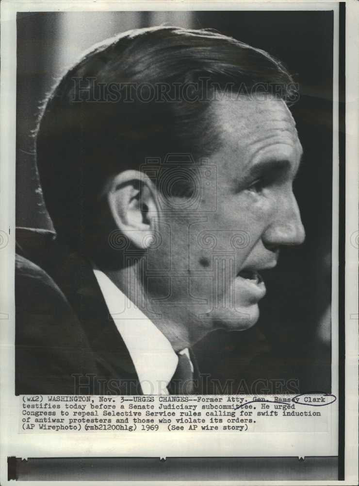 1969 Press Photo Attorney General Ramsey Clark Senate - Historic Images
