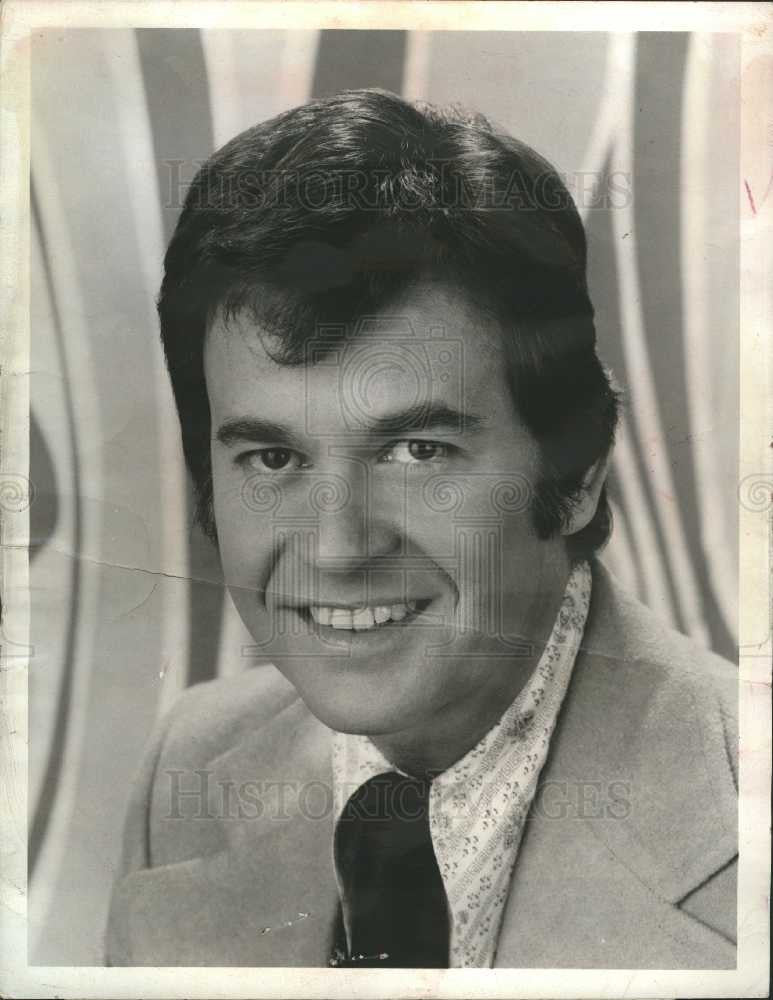 1974 Press Photo Dick Clark Host TV Radio Personality - Historic Images