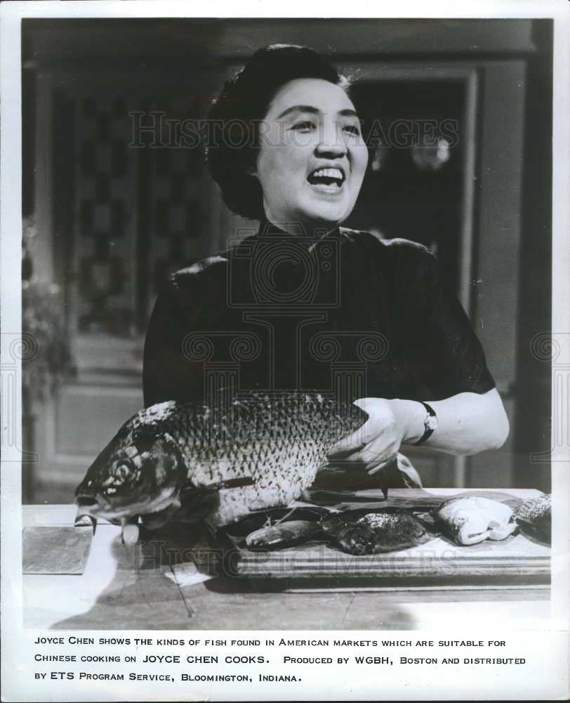 Press Photo JOYCE CHEN COOKS - Historic Images