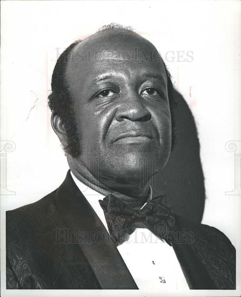 1995 Press Photo Artur Coar africam  art  Detroit chair - Historic Images