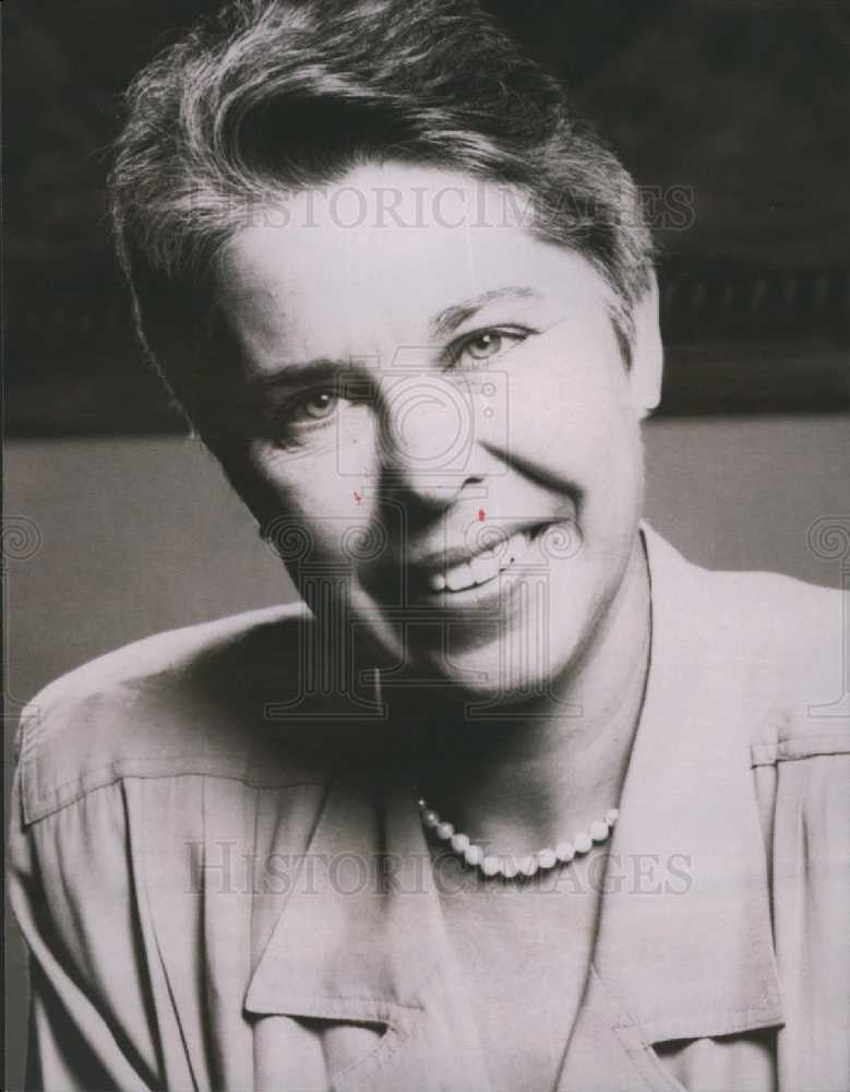 1996 Press Photo Carol Christ professor UC Berkeley - Historic Images