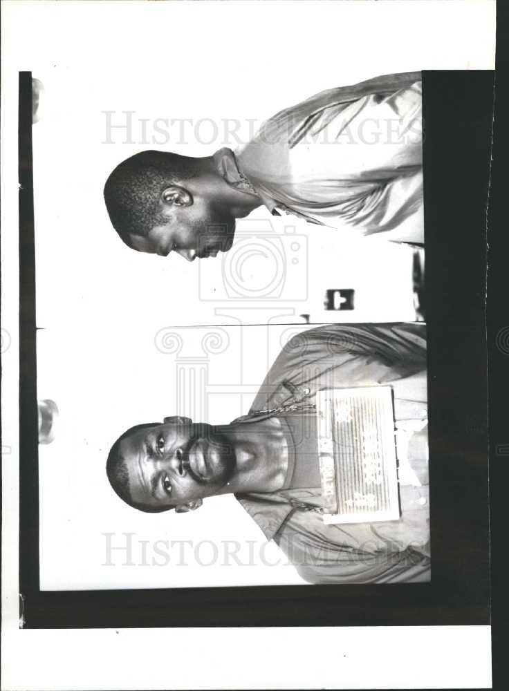 1992 Press Photo SHERMAN CLARK ROBBER - Historic Images