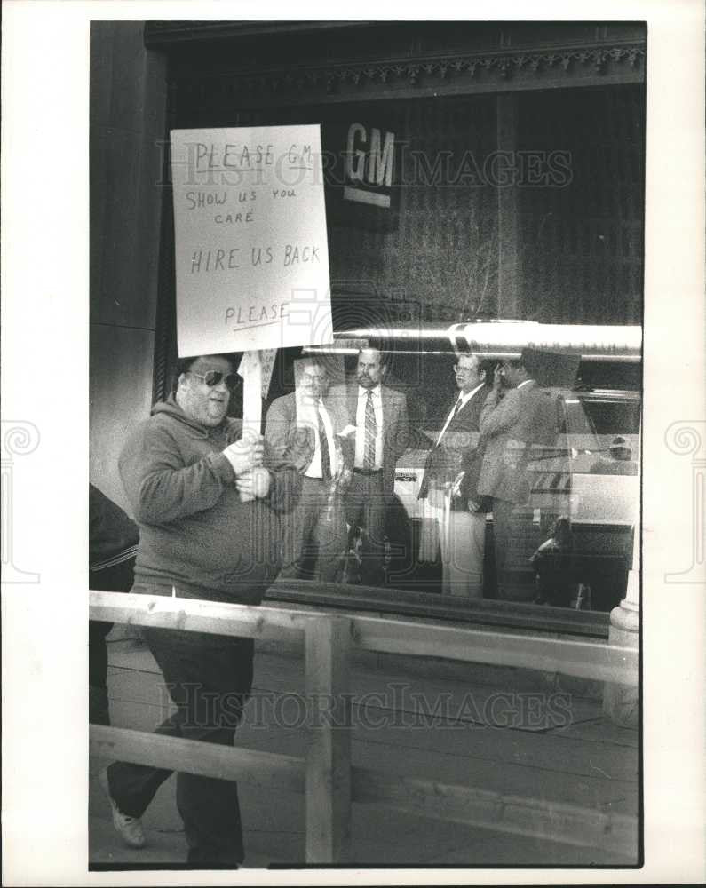 1988 Press Photo General motors Demonstration Protest - Historic Images