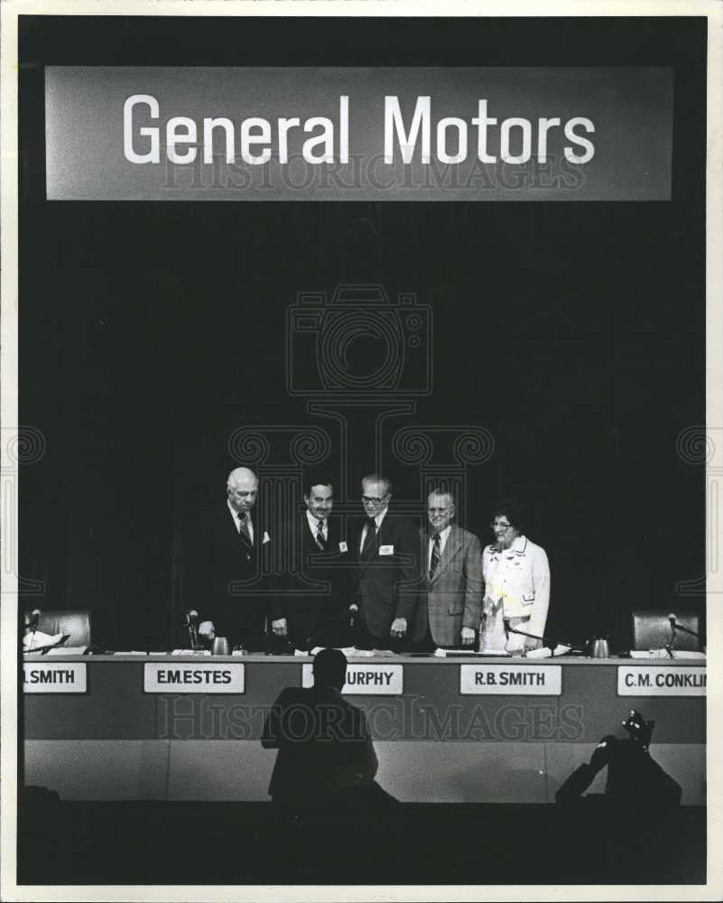 1979 Press Photo G M STOCK HOLDERS MEETING . - Historic Images