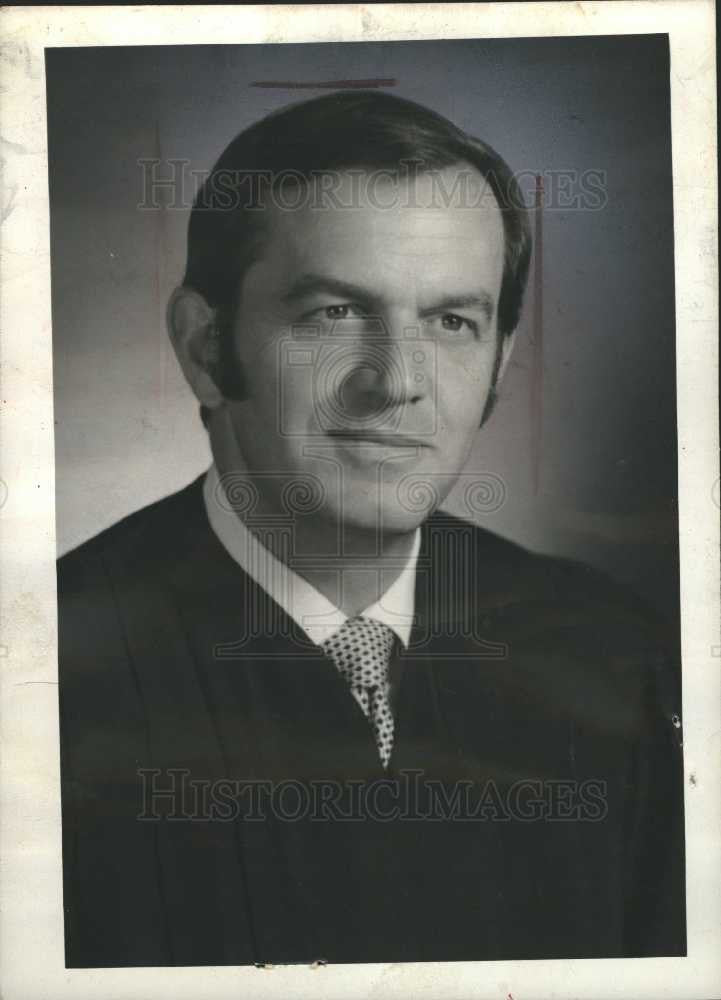 1971 Press Photo Judge James.N.Canhem - Historic Images