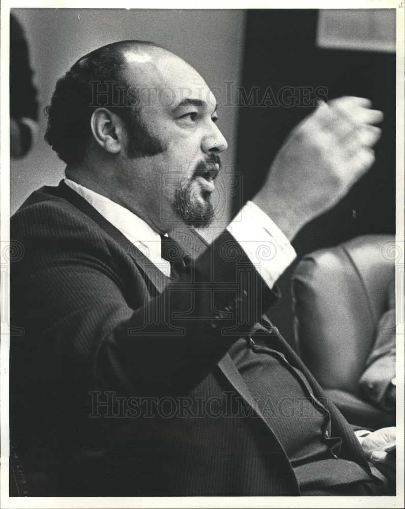 1983 Press Photo Clive Cleveland city councilman - Historic Images