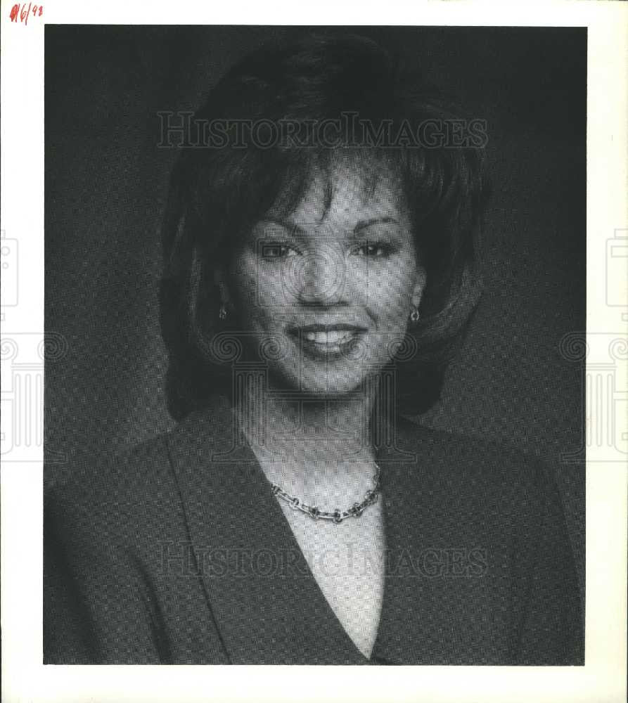 1998 Press Photo Carolyn Clifford reporter anchor - Historic Images