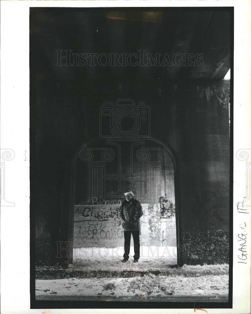1993 Press Photo John Oliver grafitti anti-gang effort - Historic Images