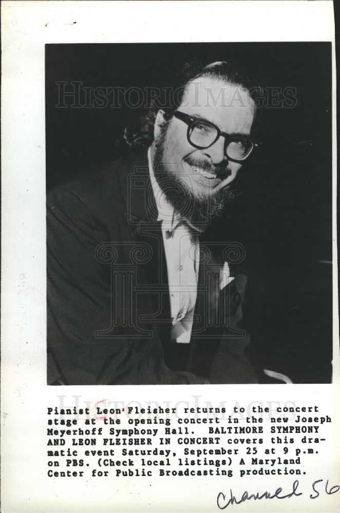 1982 Press Photo Pianist Leon Fleisher hand ailment - Historic Images