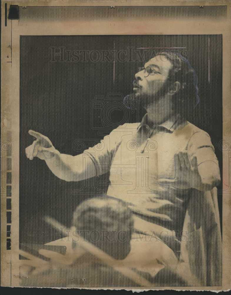 1970 Press Photo Leon Fleisher, conductor , pianist - Historic Images