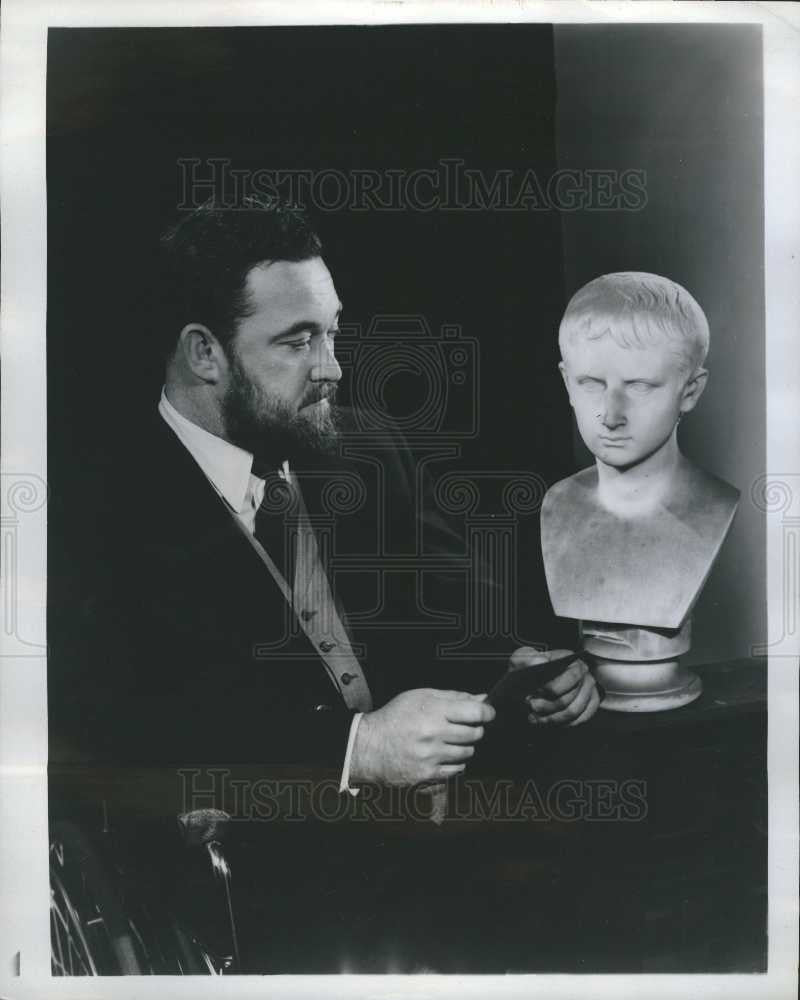 1969 Press Photo Michael Henry Flanders OBE, - Historic Images